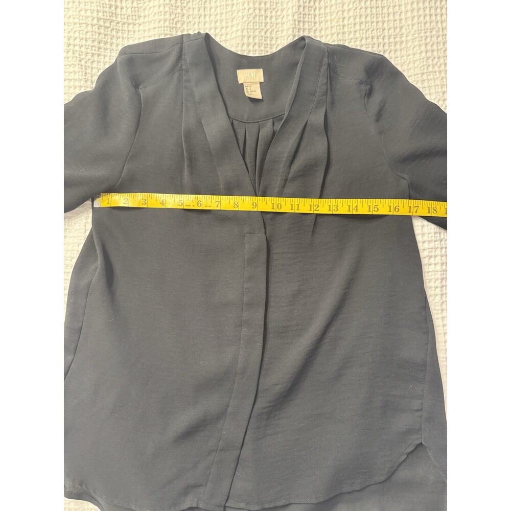 H&M Black Sheer Blouse Women's Size 2 Old Money Work Career Clean Girl - Picture 6 of 8